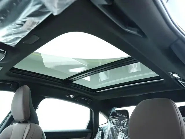 Volvo S90 — Фото автомобиля 6
