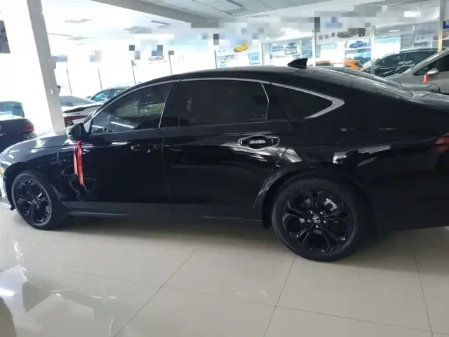 Honda Accord — Фото автомобиля 20