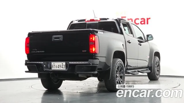 Chevrolet Colorado — Фото автомобиля 2