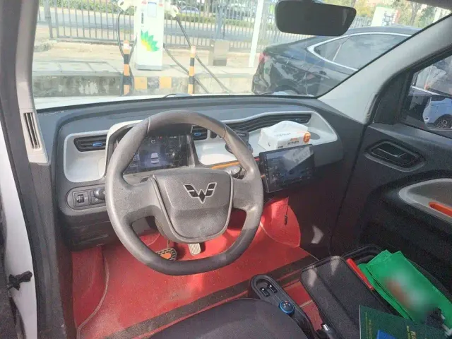 Wuling Hongguang Mini EV — Фото автомобиля 5