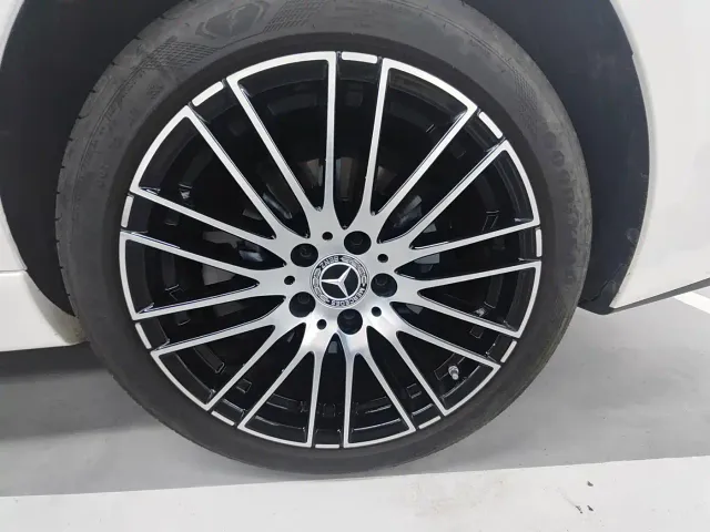 Mercedes-Benz C-Class — Фото автомобиля 13