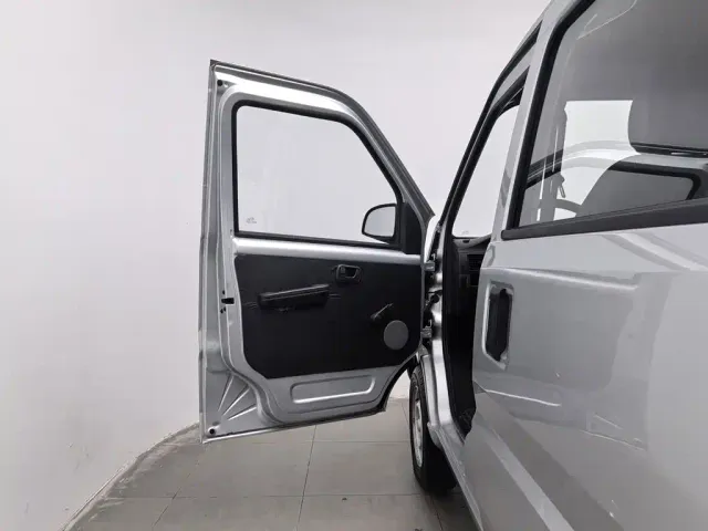 Wuling Rongguang — Фото автомобиля 8