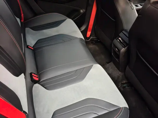 Geely Binrui — Фото автомобиля 6