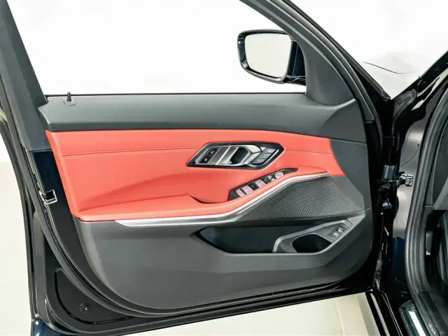 BMW 3 Series — Фото автомобиля 16