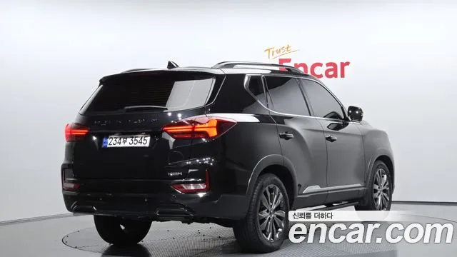 Фотография автомобиля — KG_Mobility_Ssangyong Rexton