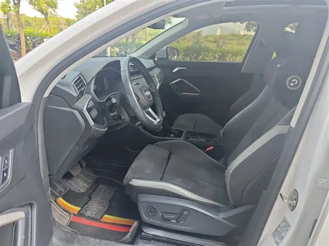 Audi Audi Q3 2022 35 TFSI Progressive Dynamic — Фото автомобиля 4