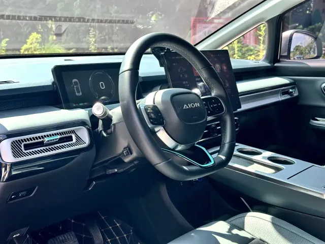 GAC Aion Y — Фото автомобиля 11