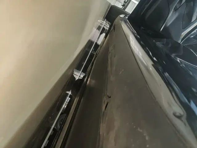 Tesla Model 3 — Фото автомобиля 21