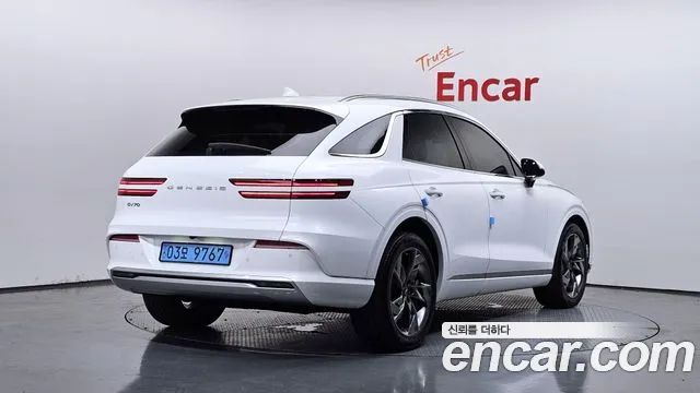Genesis GV70 Electrified GV70 — Фото автомобиля 2