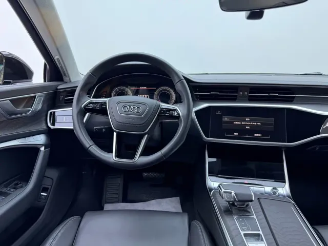 Audi A6L — Фото автомобиля 16