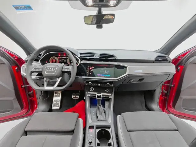 Audi Q3 — Фото автомобиля 13