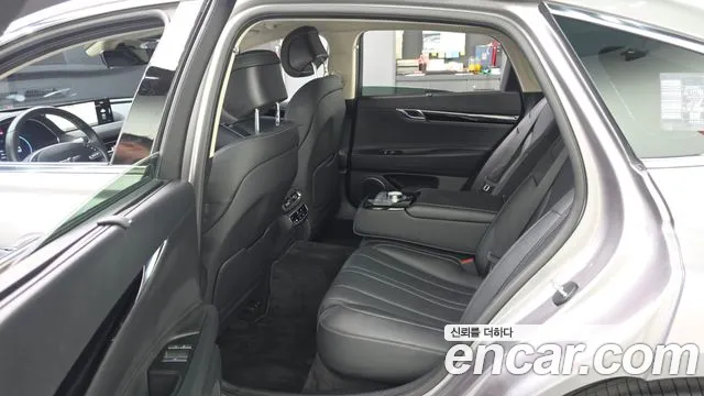 Genesis G80 Бензин 2.5 турбо 2WD — Фото автомобиля 11