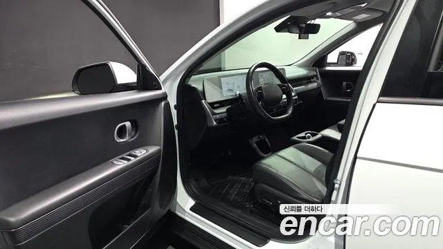 Hyundai Ioniq 5 — Фото автомобиля 10