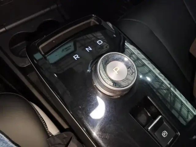 Geely Geometry E Firefly — Фото автомобиля 13