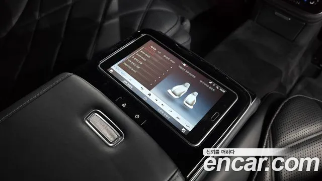 Mercedes-Benz S-Class — Фото автомобиля 19