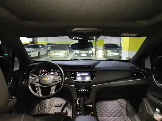 Cadillac XT5 — Фото автомобиля 17