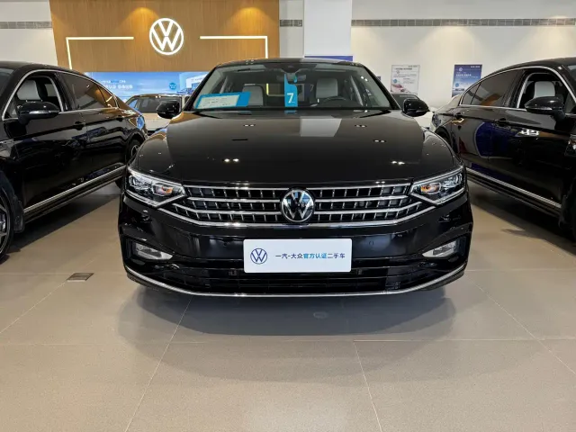 Volkswagen Magotan — Фото автомобиля 2