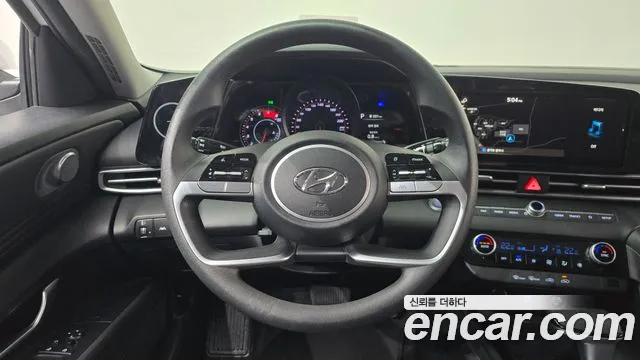 Hyundai Avante CN7 — Фото автомобиля 18