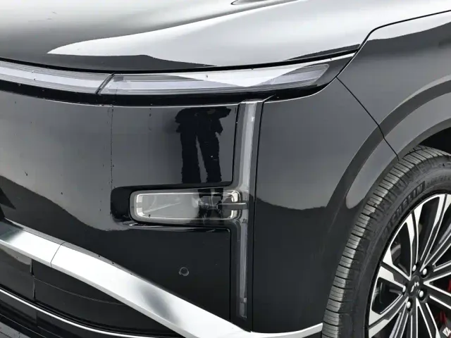 Wuling Starlight L — Фото автомобиля 18