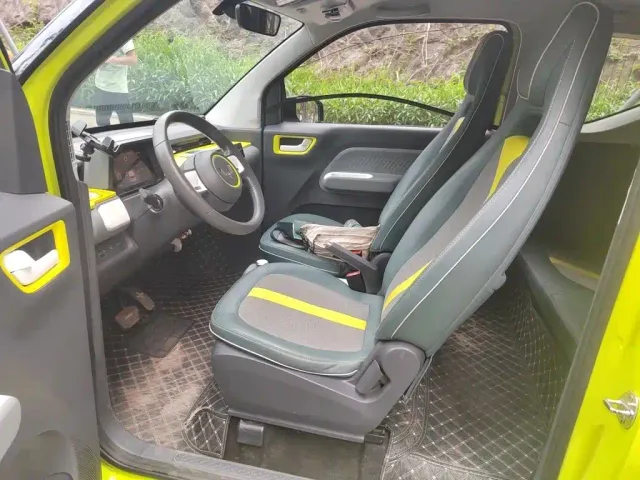 Wuling Hongguang Mini EV — Фото автомобиля 7