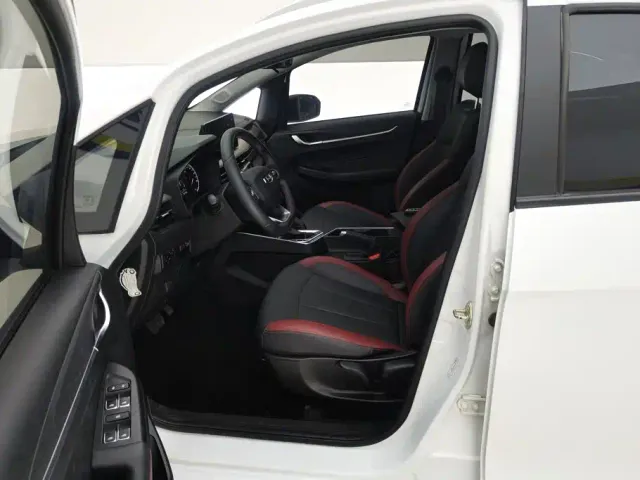 Geely Vision X3 — Фото автомобиля 9