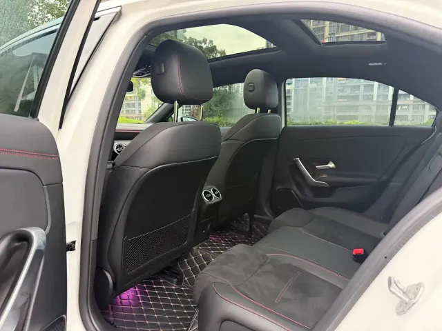 Mercedes-Benz A-Class — Фото автомобиля 5
