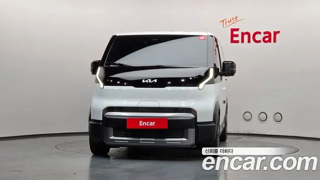 Kia PV5 — Фото автомобиля 3