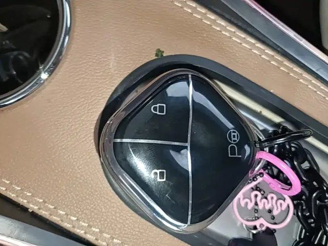 Wuling Hongguang Mini EV — Фото автомобиля 16