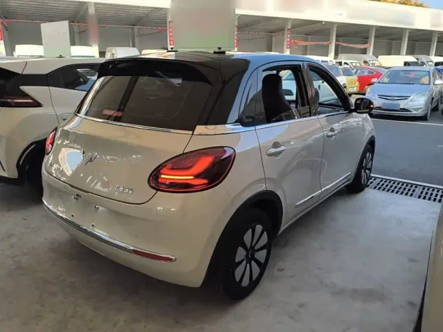Wuling Bingo — Фото автомобиля 6