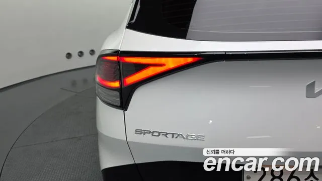 Kia Sportage Sportage 5-е поколение Дизель 2.0 4WD — Фото автомобиля 23