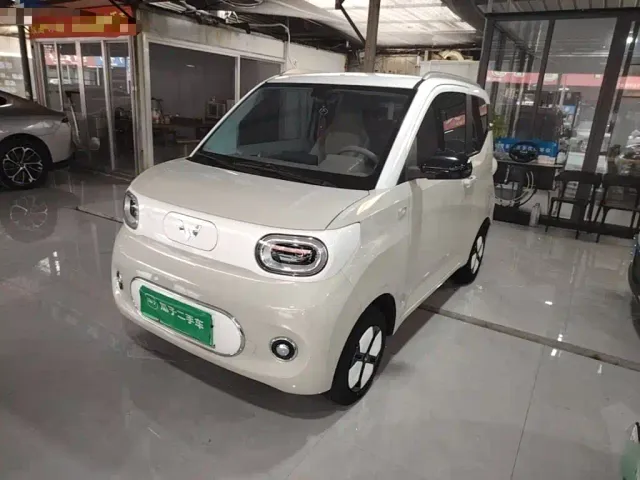 Фотография автомобиля — Wuling Hongguang Mini EV