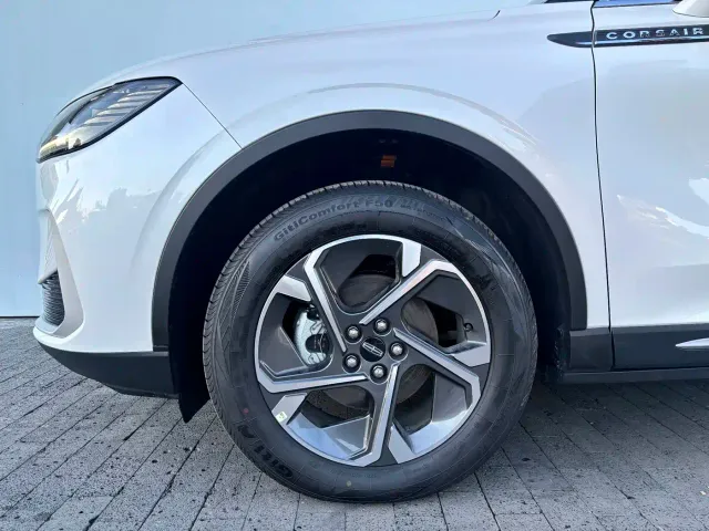 Lincoln Corsair — Фото автомобиля 6