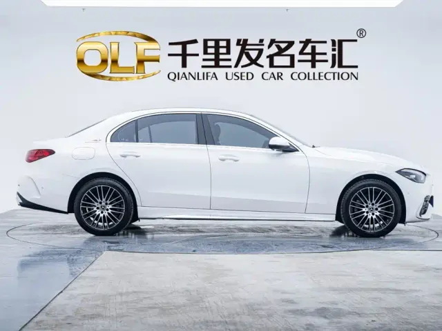 Mercedes-Benz C-Class — Фото автомобиля 6