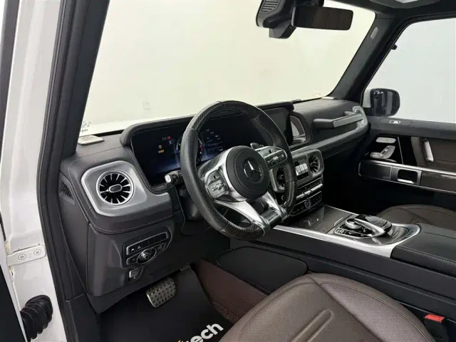 Mercedes-Benz G-Class — Фото автомобиля 11
