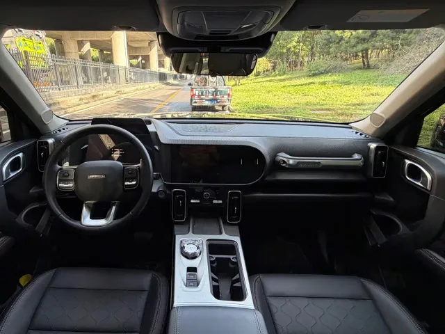 Haval Big Dog — Фото автомобиля 12