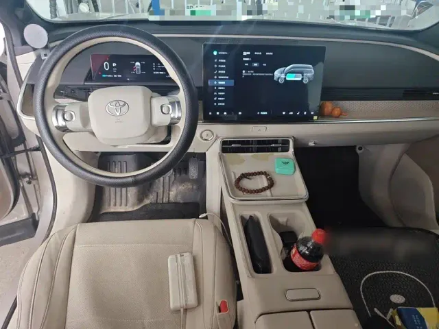 Toyota BoZhi 3X — Фото автомобиля 10