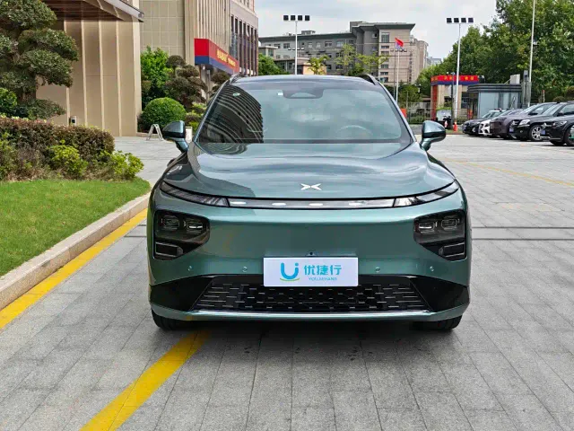 Xpeng G9 — Фото автомобиля 2