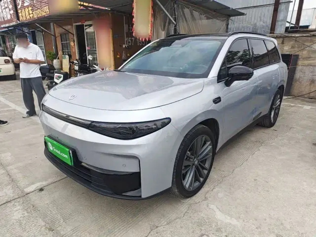 Фотография автомобиля — Leapmotor C16