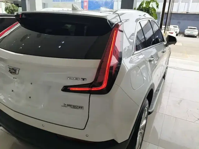 Cadillac XT4 — Фото автомобиля 7