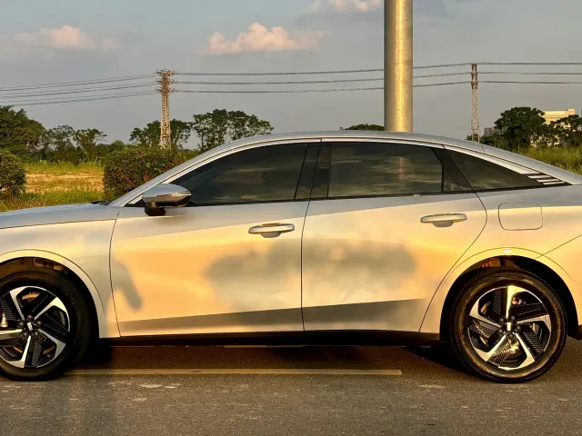 Geely Galaxy L6 — Фото автомобиля 15