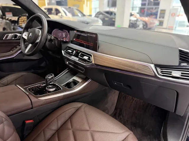 BMW X5 — Фото автомобиля 12