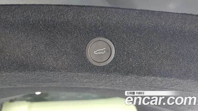 Tesla Model Y Модель Y — Фото автомобиля 8