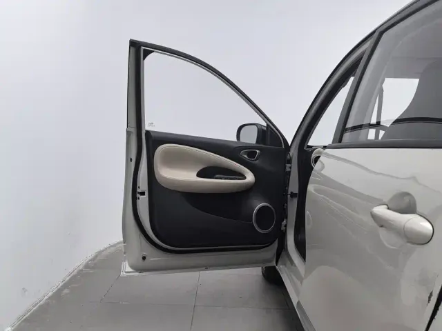 Wuling Bingo — Фото автомобиля 8