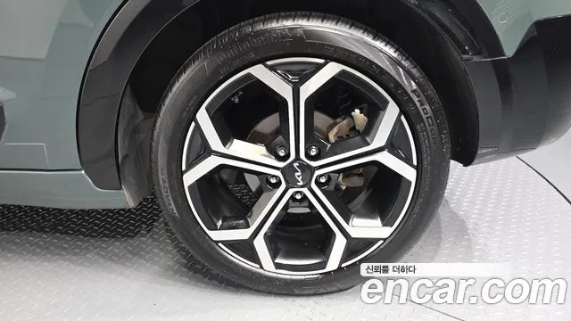 Kia Niro The All New — Фото автомобиля 6