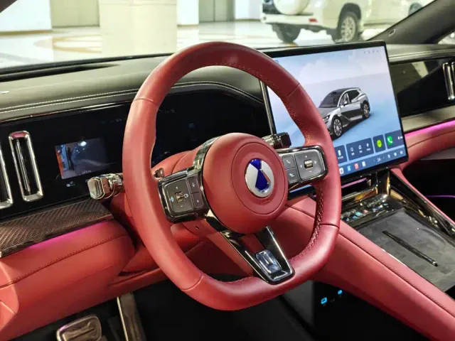 Denza Z9GT — Фото автомобиля 12
