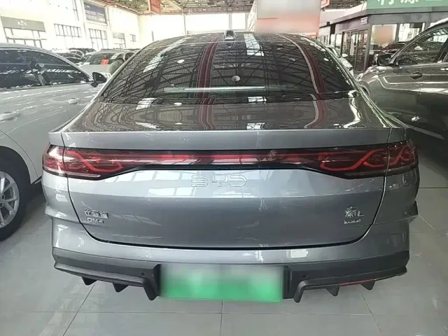 BYD Qin L — Фото автомобиля 5