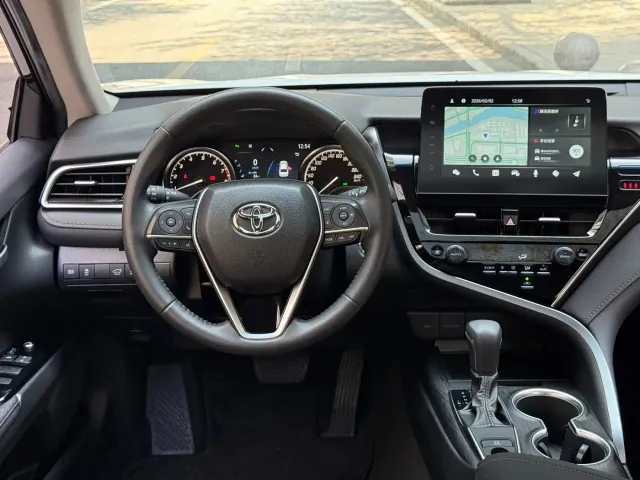 Toyota Camry — Фото автомобиля 5