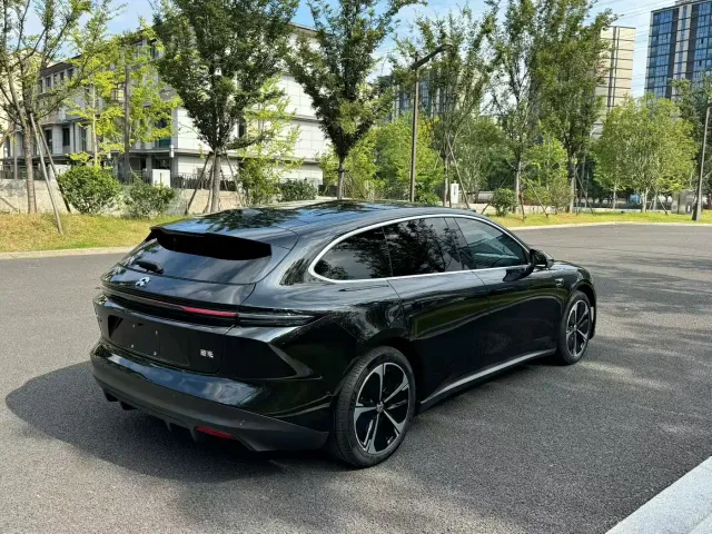 Nio ET5 Touring — Фото автомобиля 8