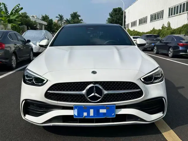 Mercedes-Benz C-Class — Фото автомобиля 2