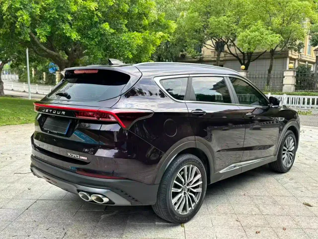 Jetour X70 Plus — Фото автомобиля 12